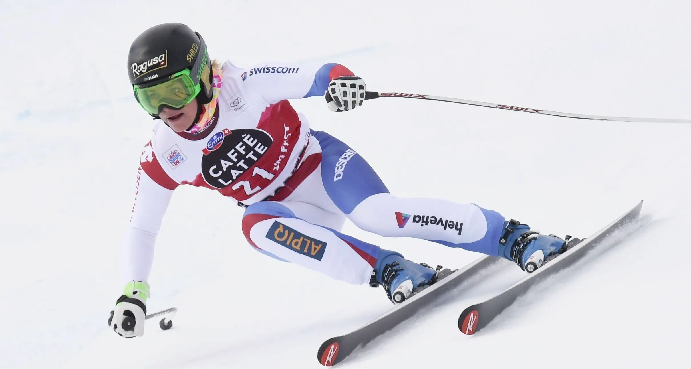 Lara Gut vince la discesa di St. Moritz, male le italiane