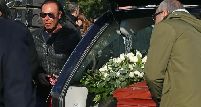 Pino Daniele non ha pace, magistratura indaga per omicidio colposo