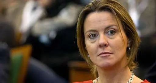Il ministro della Salute: \"A 43 anni aspetto due gemelli\"