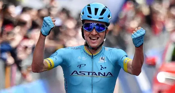 In corso il tappone dolomitico Sul Manghen grandi emozioni Carapaz se ne va, poi Nibali rientra