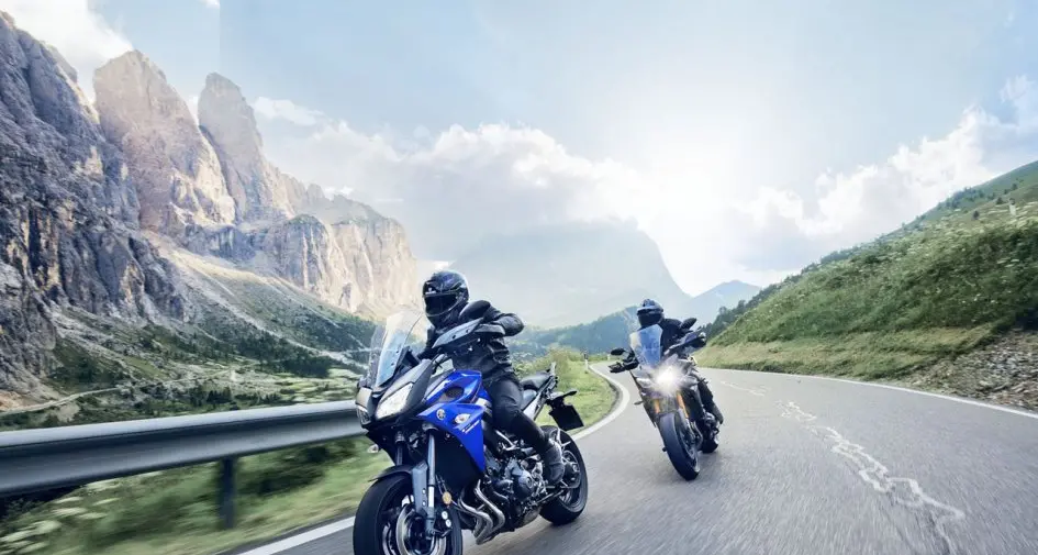 Val di Fassa a tutta moto: nel weekend «invasione» Yamaha ci sarà anche Marco Melandri