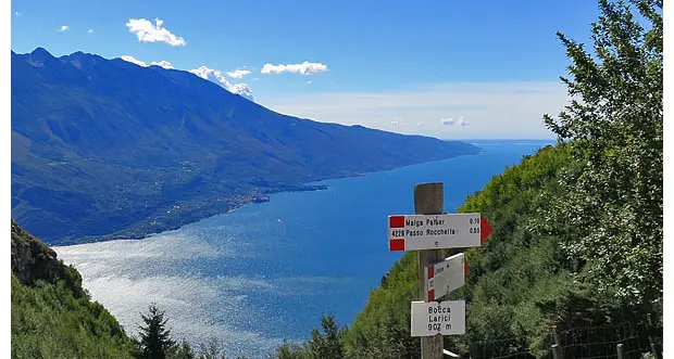 Con la mountain bike sul sentiero muore un turista bresciano precipitato sotto Pregasina