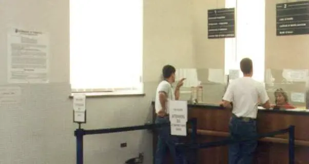 Iscrizione all'anagrafe negata per i richiedenti asilo: Trento dà ragione al Viminale
