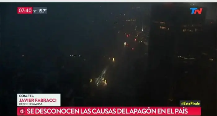 Guasto elettrico e maxi blackout in Argentina e Paesi vicini Senza luce 50 milioni di persone