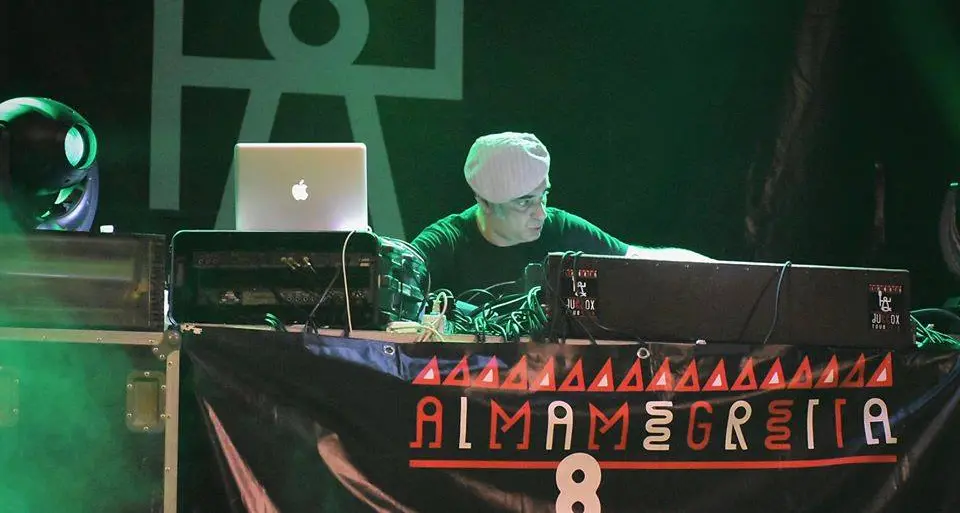 Gli Almamegretta in versione dub lunedì 17 alla Spiaggia degli Olivi di Riva del Garda