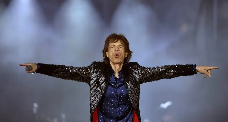 Mick Jagger torna sul palco dopo l'operazione al cuore pronto a riprendere il tour