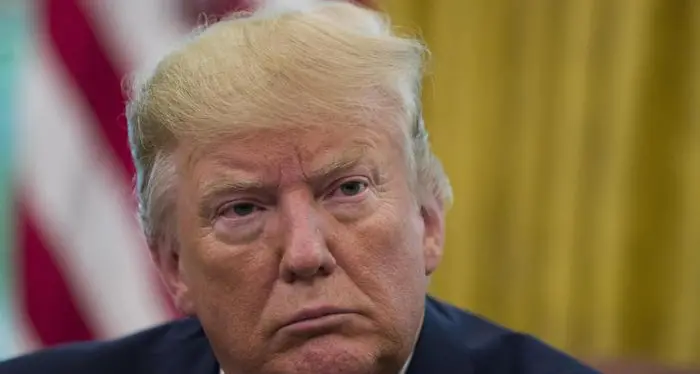 Trump e le iniezioni di alcol: le sparate del presidente mettono a rischio la rielezione