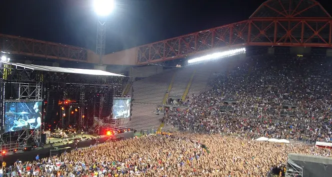 Pearl Jam: nuovo disco venerdì e un messaggio per l'Italia \"Il nostro amore per voi, restate a casa\"