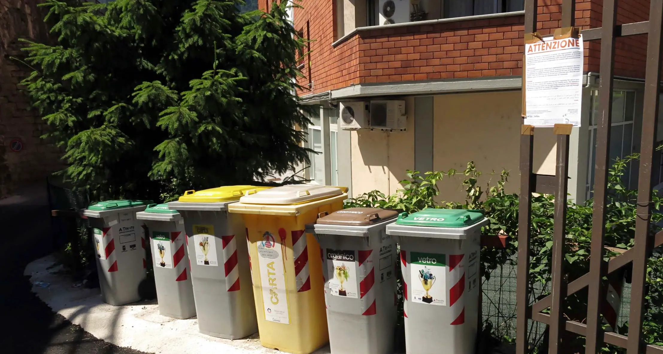 Rifiuti, nuove tariffe in vista Si potrà far pagare l'umido
