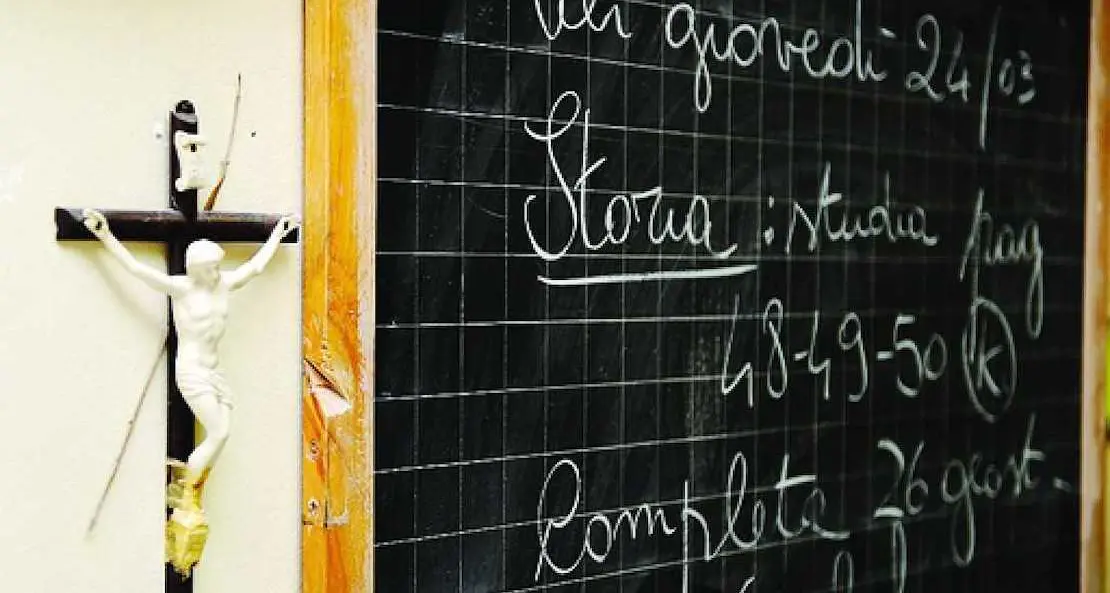 L'ex direttore del Punto d'Incontro «Si preferiscono i simboli ai cristi veri»