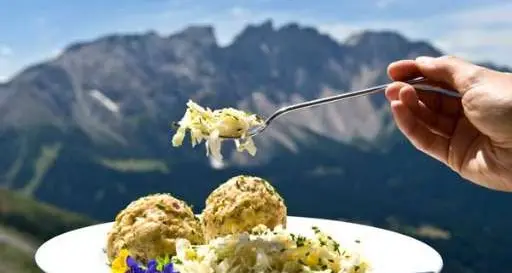 Il turismo del piatto tipico: lo sviluppo rurale secondo Slow Food