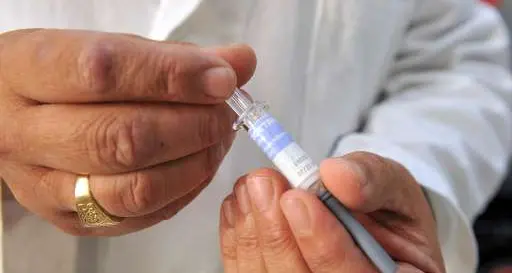 Vaccini, Veneto contro il governo «Da noi tutto Ok senza l'obbligo»