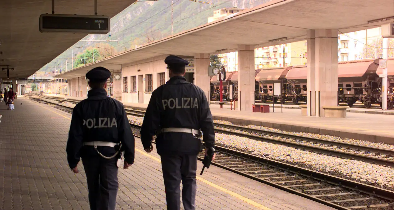 Controlli ai migranti, treni «scortati» da Trento