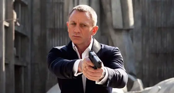James Bond si fa male. Set interrotto, Craig in ospedale