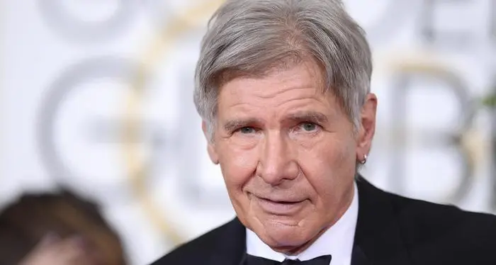 Harrison Ford precipita con il suo aereo: è grave ma non rischia la vita