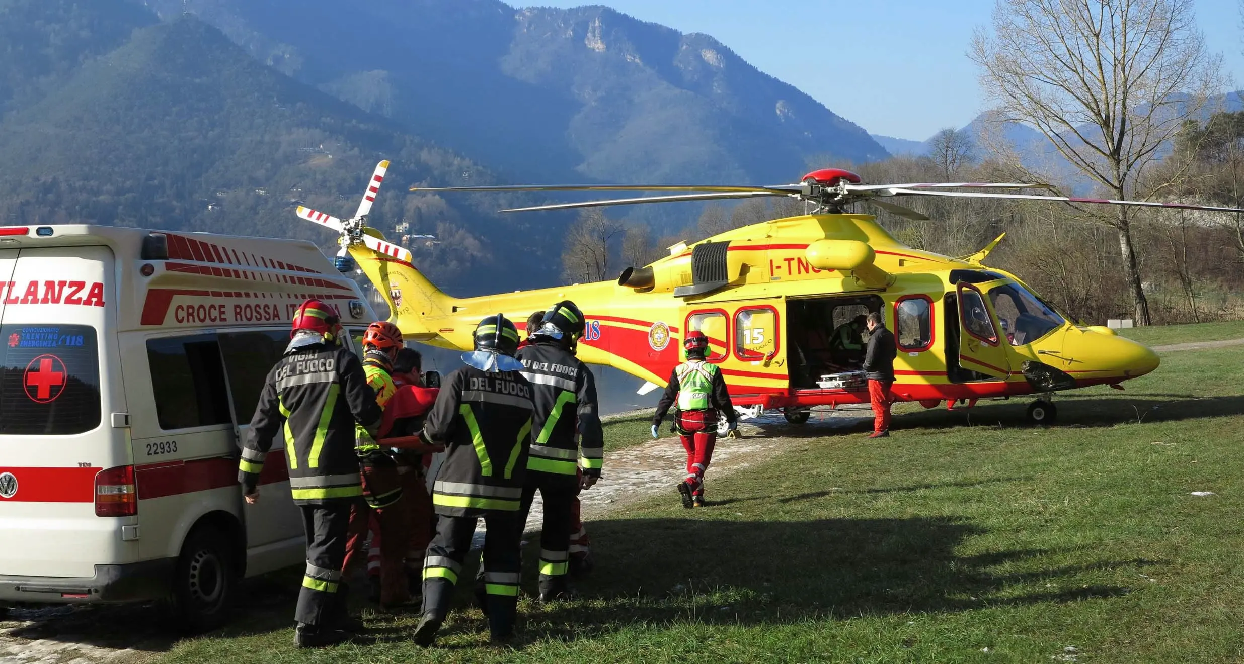 Ledro, la bimba ha fretta e nasce in ambulanza