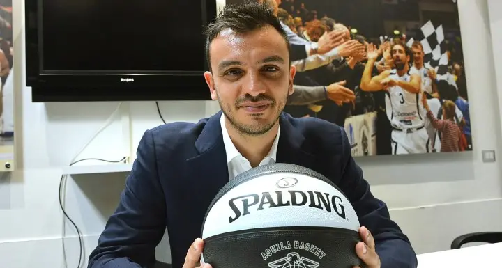 L'Aquila presenta coach Brienza «Orgoglioso di allenare qui»