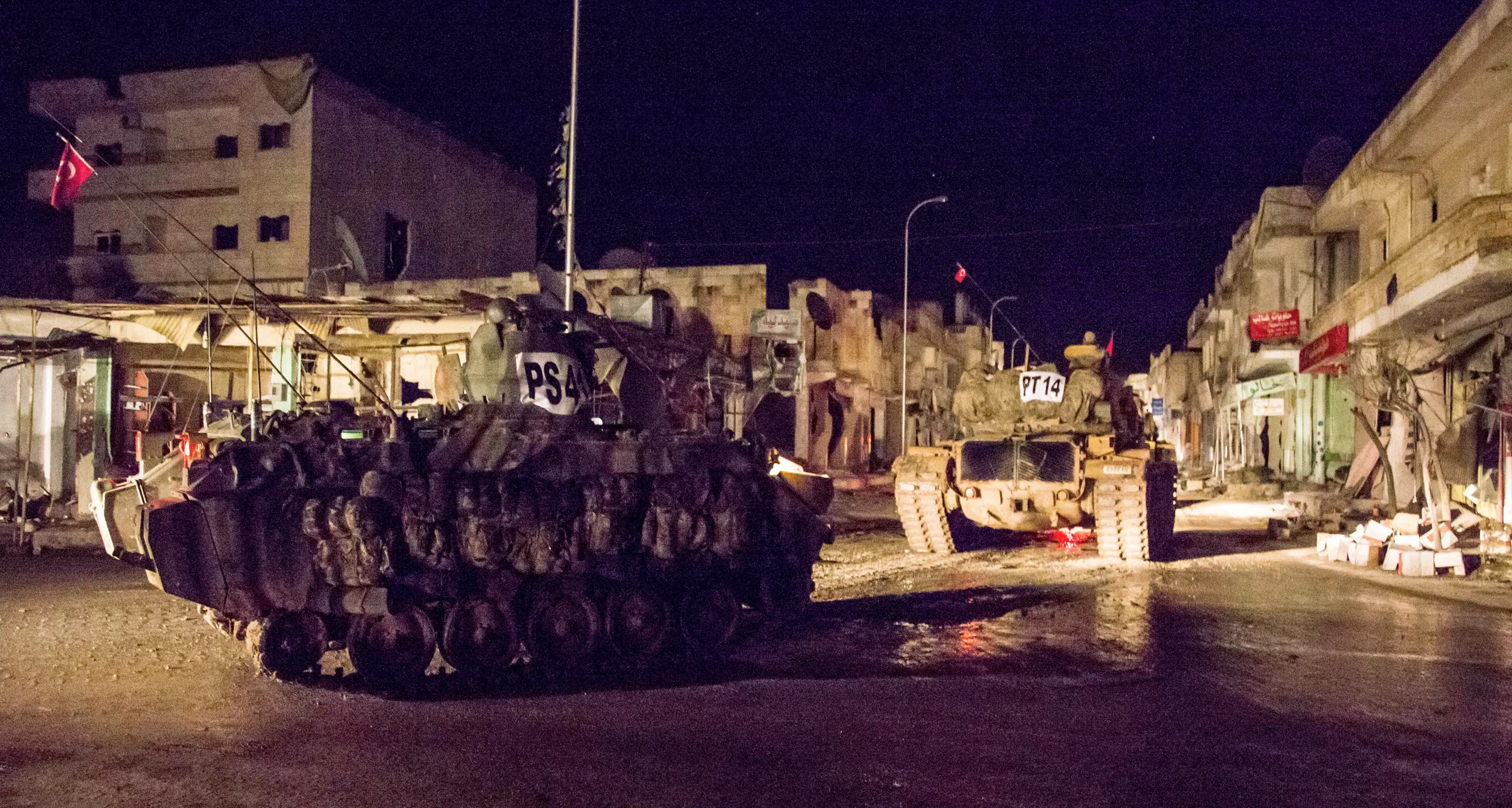 Siria, l'Isis attacca due villaggi: centinaia di abitanti in ostaggio