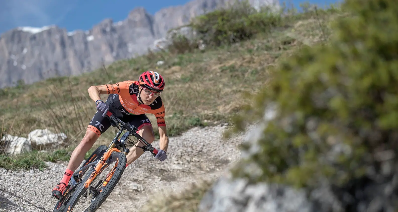 La Sat e le mountain bike: «Occorre rispetto delle regole sui sentieri di montagna»