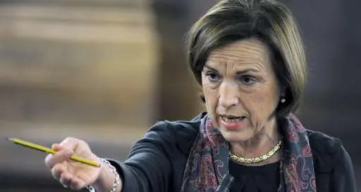 Fornero bocciata Il Governo a caccia di 6 miliardi