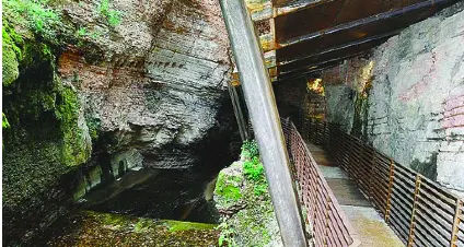 Orrido, la natura sposa il teatro Ponte Alto, doppio spettacolo