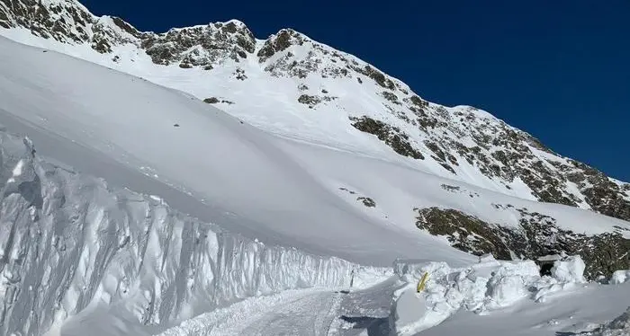 Passo Rombo riapre in ritardo dopo le forti nevicate primaverili