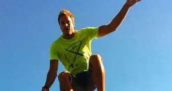 Menegatti, il campione torbolano del surf trovato morto a Tenerife
