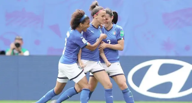 Le azzurre più forti di tutto Battuta la favorita Australia