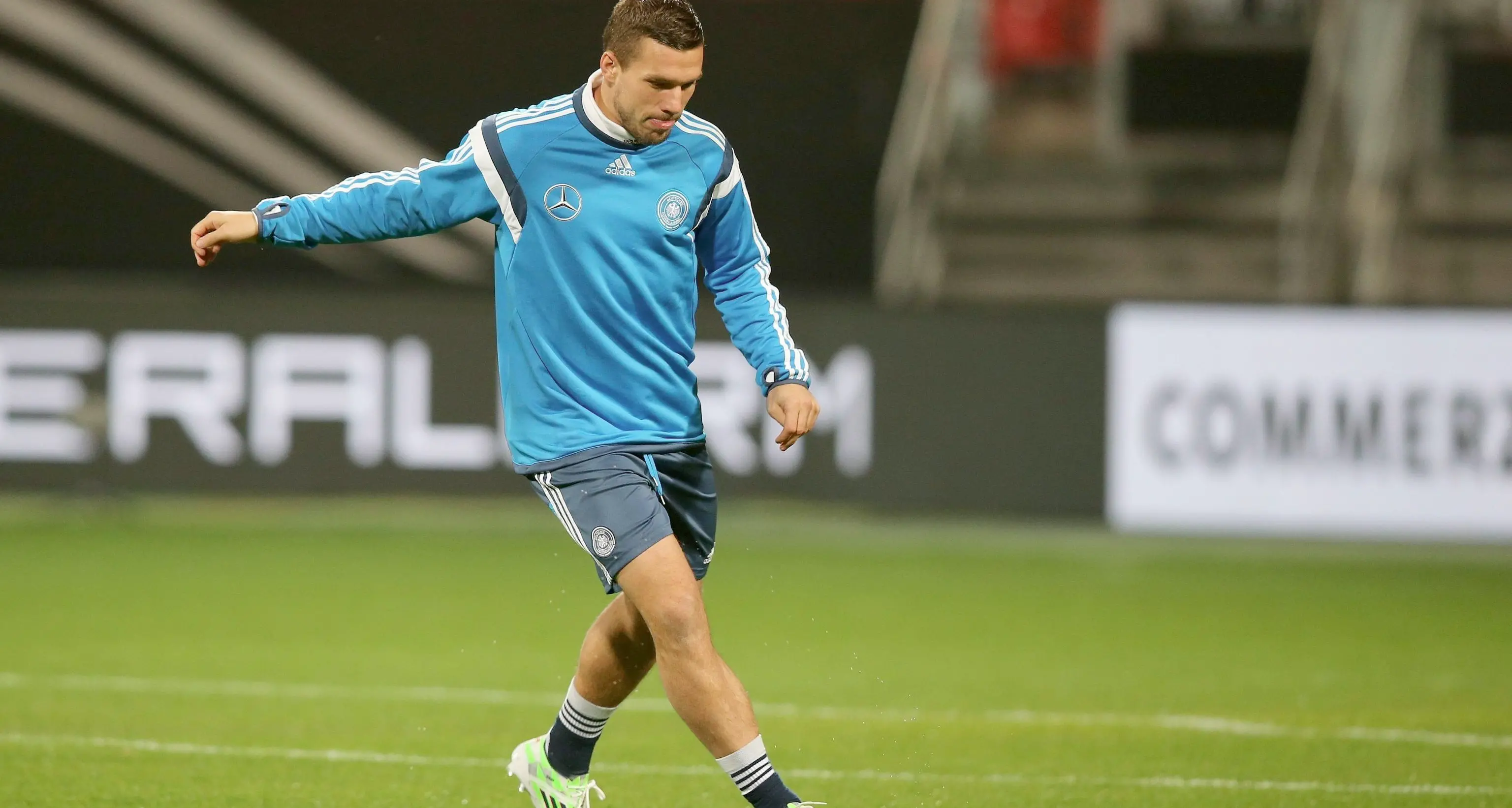 Accordo raggiunto tra Arsenal e Inter: Podolski arriva in prestito