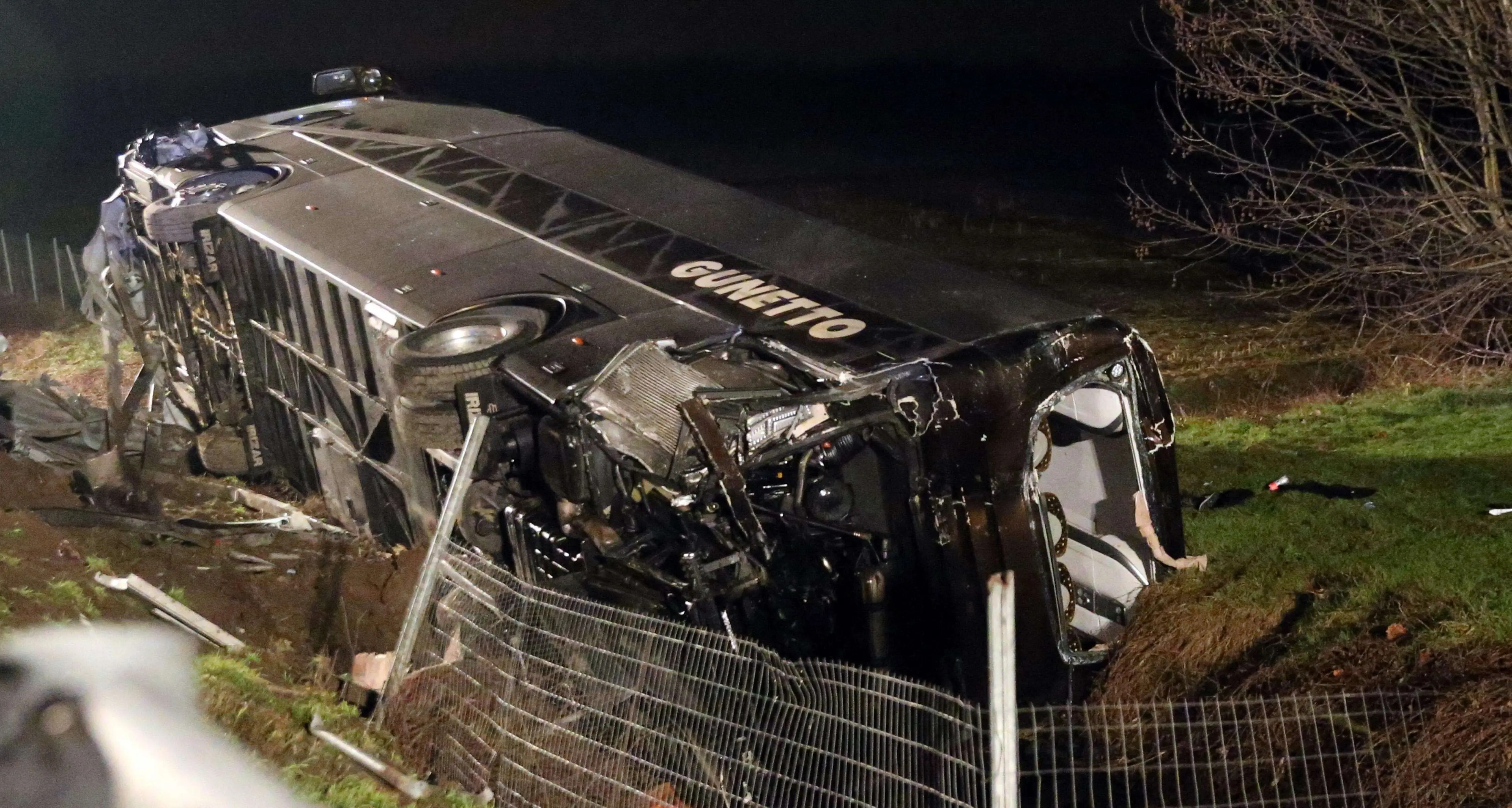 Cremona, Tir contro pullman di studenti Decine di feriti, tre sono gravi