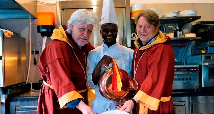 Dai barconi al tonco del pontesel La favola di Muhammad premiato dalla Confraternita