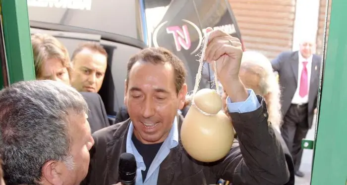 «Servizi su fatti inesistenti» Condannato Mingo, ex inviato di \"Striscia la notizia\"