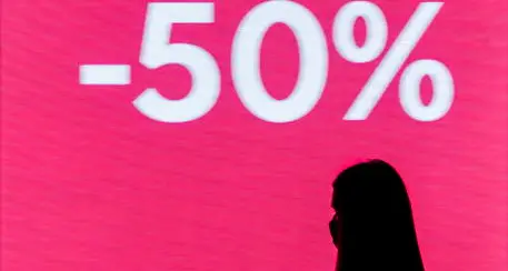 Saldi, danni da Covid Un miliardo in meno