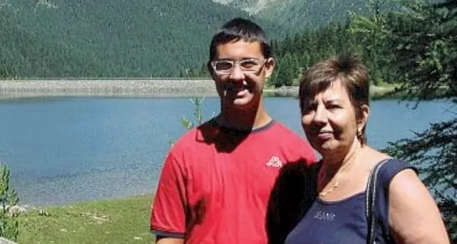 Oggi i funerali di Giovanna e Michele, mamma e figlio morti nell'auto nel fiume