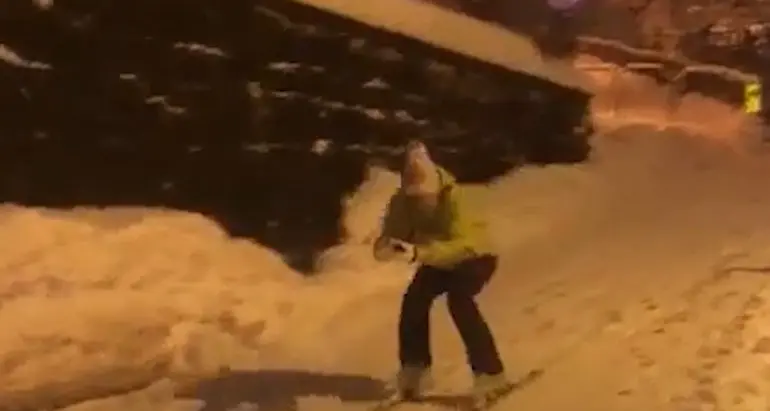Gli impianti sono chiusi? Slalom in via Grazioli!
