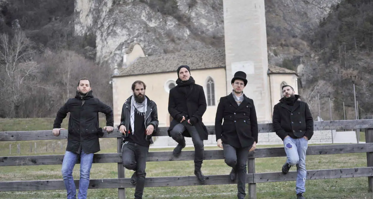 Darvaza Wave, suoni dark anni '80 per la band trentina