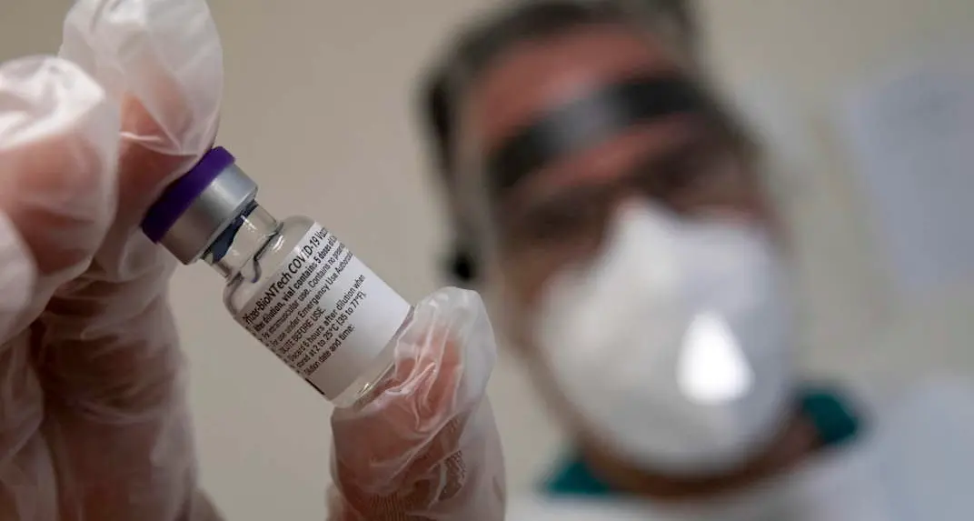 Messaggio whatsapp anti-vaccini della pediatra: \"E' un falso, non ho mai scritto quella roba\", l'avviso della dottoressa Ferrari
