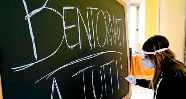 Fugatti: apriamo le scuole dal 7 gennaio, anche se il Governo ha deciso l'11