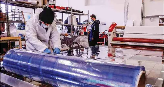 Trentino, nel 2020 assunte 22mila persone in meno Molto colpiti le attività del turismo e l'abbigliamento
