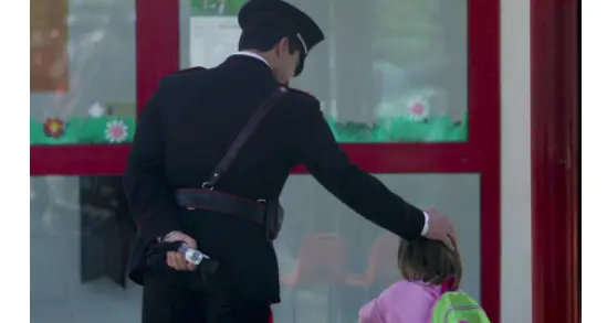 Maestra arrestata per violenze e insulti ai bimbi dell'asilo a Cuneo