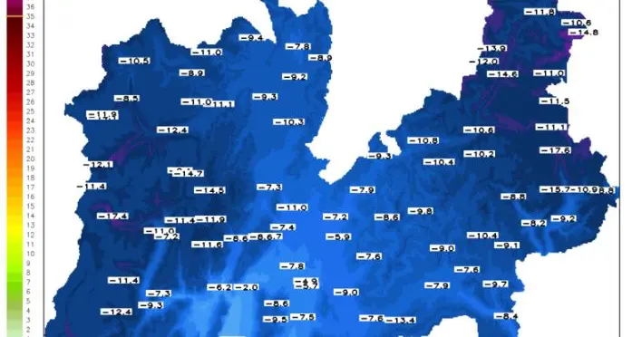 Freddo e gelo, a Trento Nord termometro a meno 10, non succedeva da anni: le temperature della notte