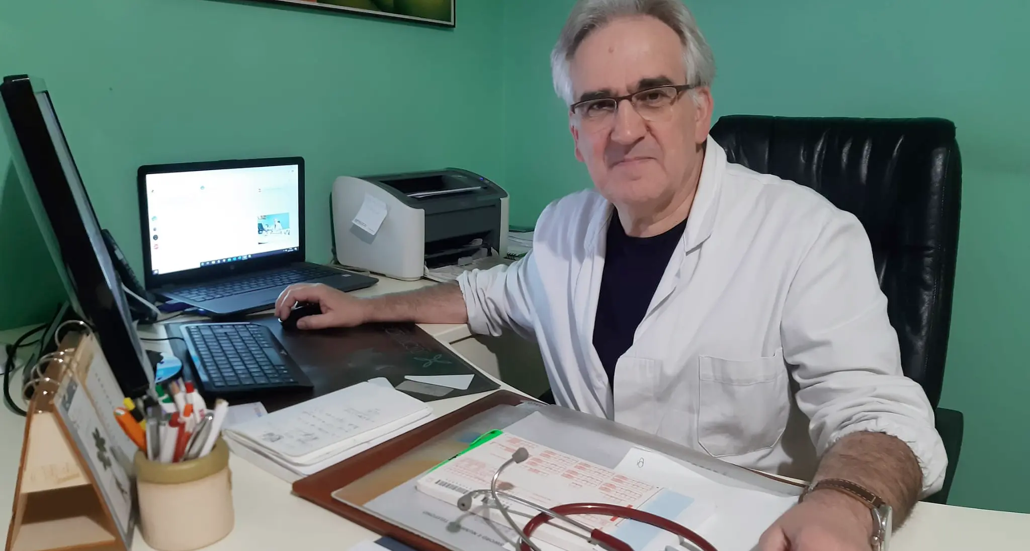 Assalto ai medici di base, il dottor Zeni: \"ore e ore di telefonate, lavoro dalle 7 alle 17, così non ce la facciamo\"