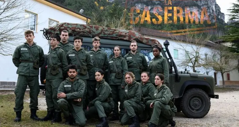 Vi è piaciuta \"La Caserma\" di Rai Due? Ecco una visita virtuale della struttura (e potete prenotarla per dormirci)