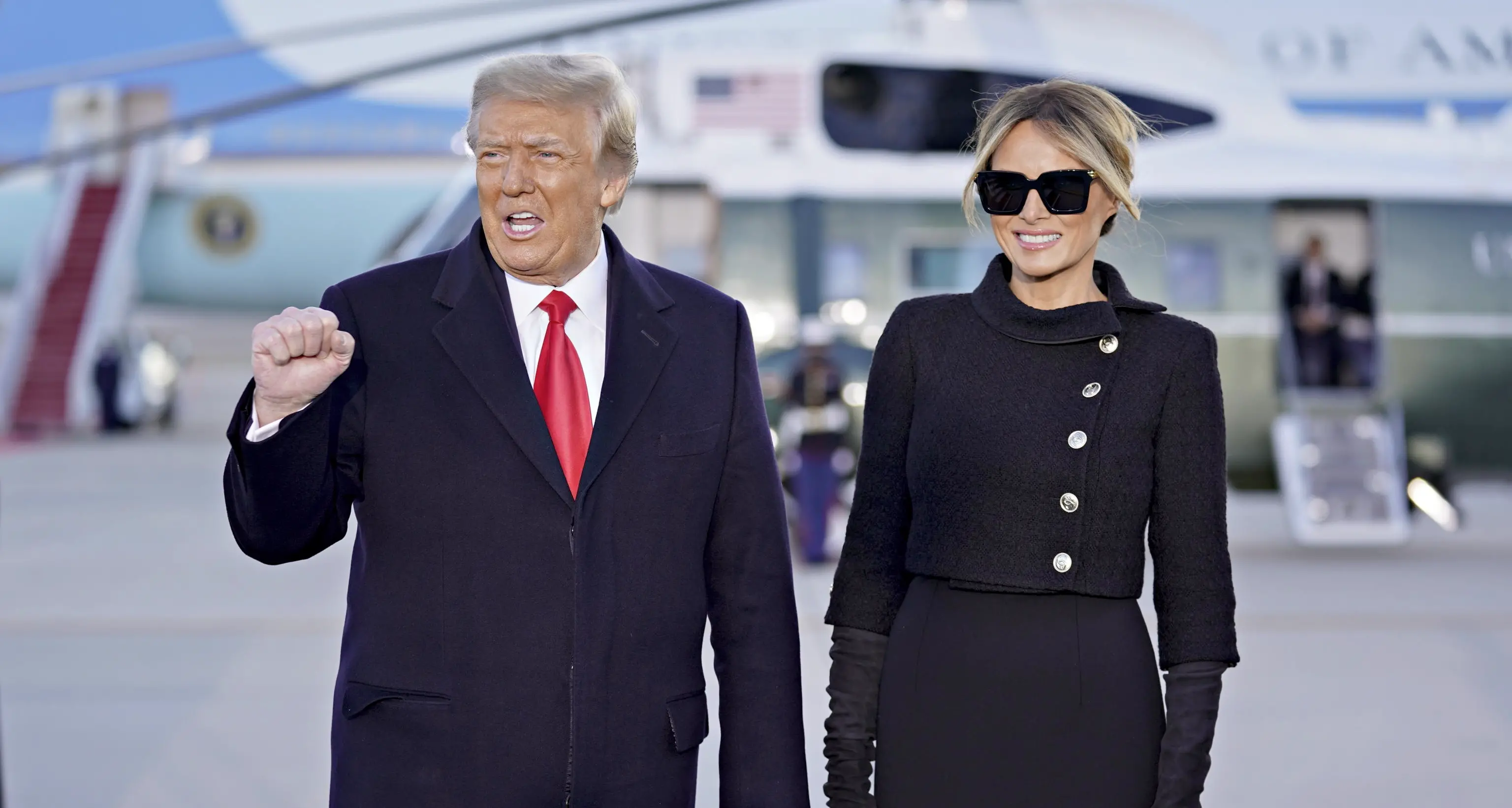 Melania lascia la Casa Bianca con in mano una borsa Hermes da 70 mila dollari (per non parlare degli abiti)