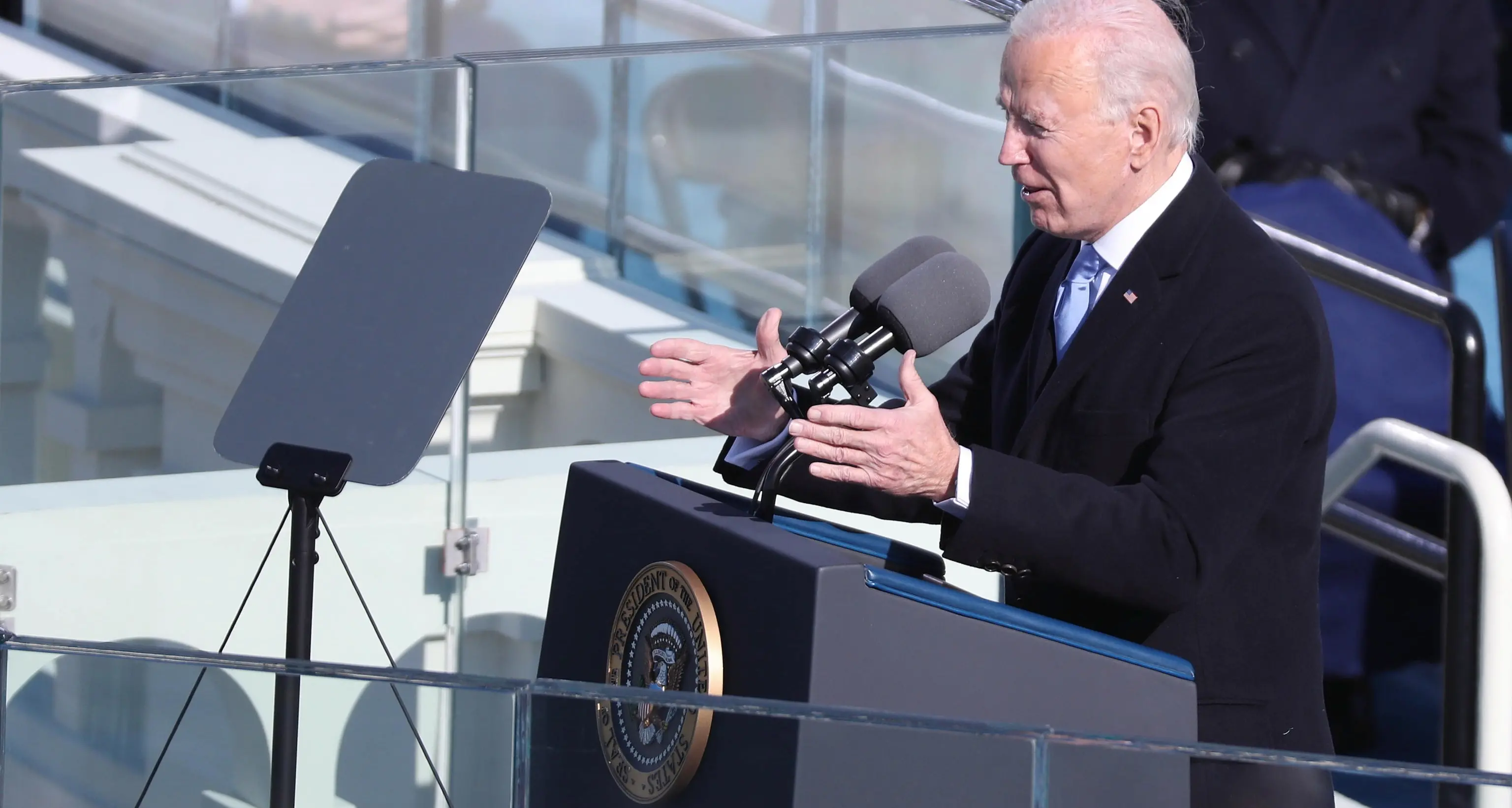 Biden e Harris hanno giurato: \"Ora riconciliare il Paese, stop alla guerra incivile\"