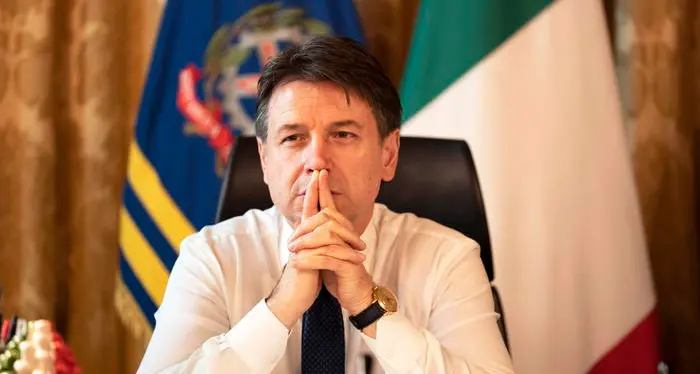 Governo, Mattarella avvia le consultazioni. Per ora si gioca a carte \"coperte\" dopo le dimissioni di Conte