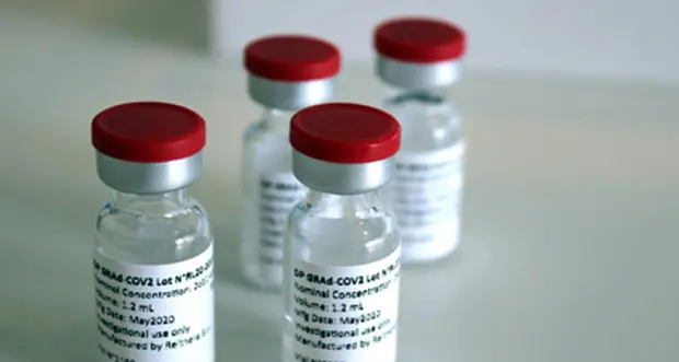 Vaccini anti-Covid per gli anziani, nonostante i problemi, prenotate quasi 5 mila persone, l'Azienda: \"250 prenotazioni ogni quarto d'ora\"