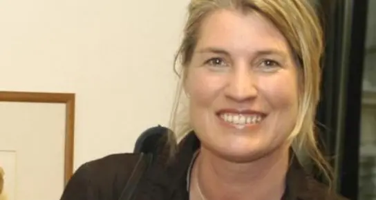 Precipita da un ponte per fare una foto, morta la reporter bolzanina Erika Gamper