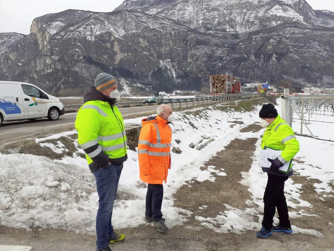 lavori alla Galletta pista ciclabile tra mezzocorona e mezzolombardo