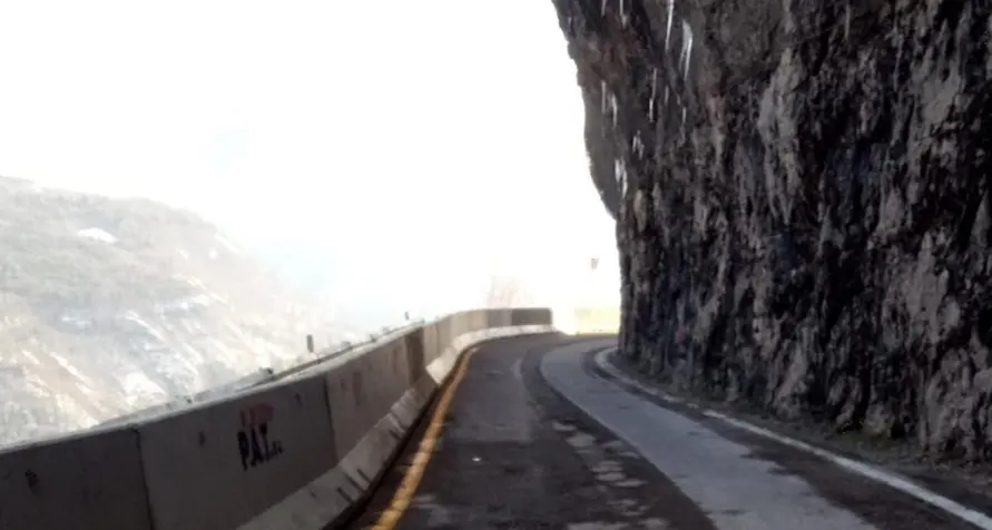 Frane, riaperta la strada fra San Lorenzo in Banale e Molveno